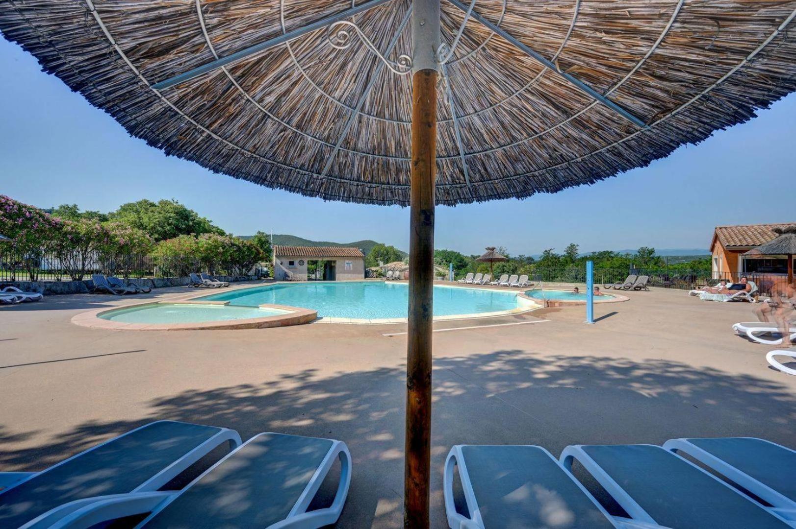 Camping La Chapouliere Ruoms Eksteriør bilde